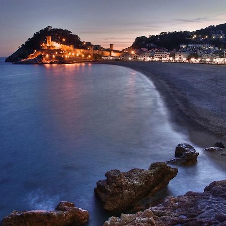 Lets Holidays Cozy Apartment 70 M. From The Beach In Tossa トッサ・デ・マール エクステリア 写真