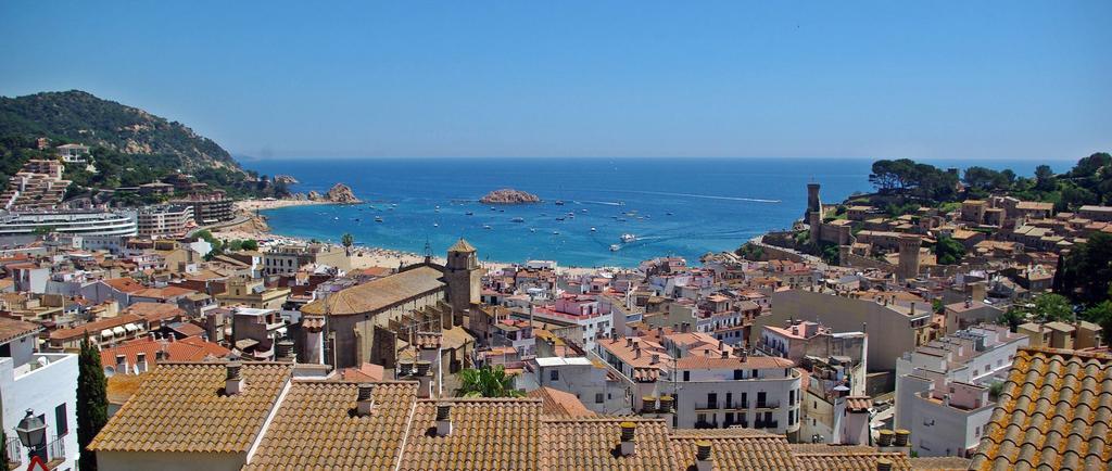 Lets Holidays Cozy Apartment 70 M. From The Beach In Tossa トッサ・デ・マール エクステリア 写真