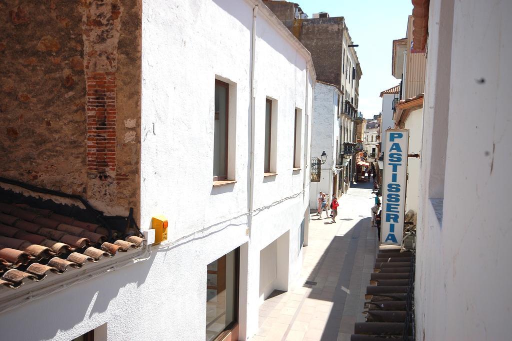 Lets Holidays Cozy Apartment 70 M. From The Beach In Tossa トッサ・デ・マール エクステリア 写真