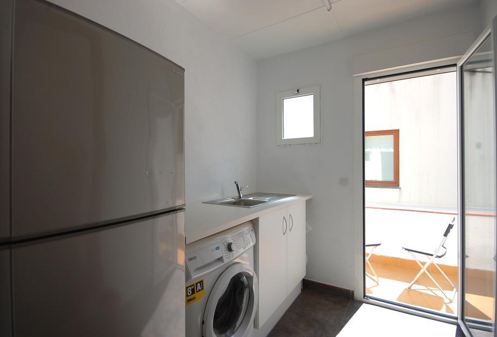 Lets Holidays Cozy Apartment 70 M. From The Beach In Tossa トッサ・デ・マール エクステリア 写真